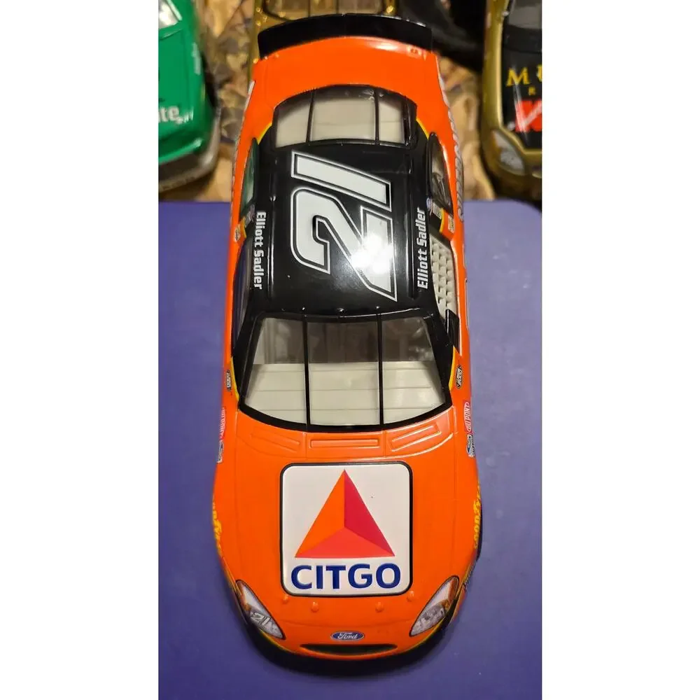 Elliott Sadler #21 Citgo Supergard Wood Brothers 1/24 Diecast Hot Wheels Loose